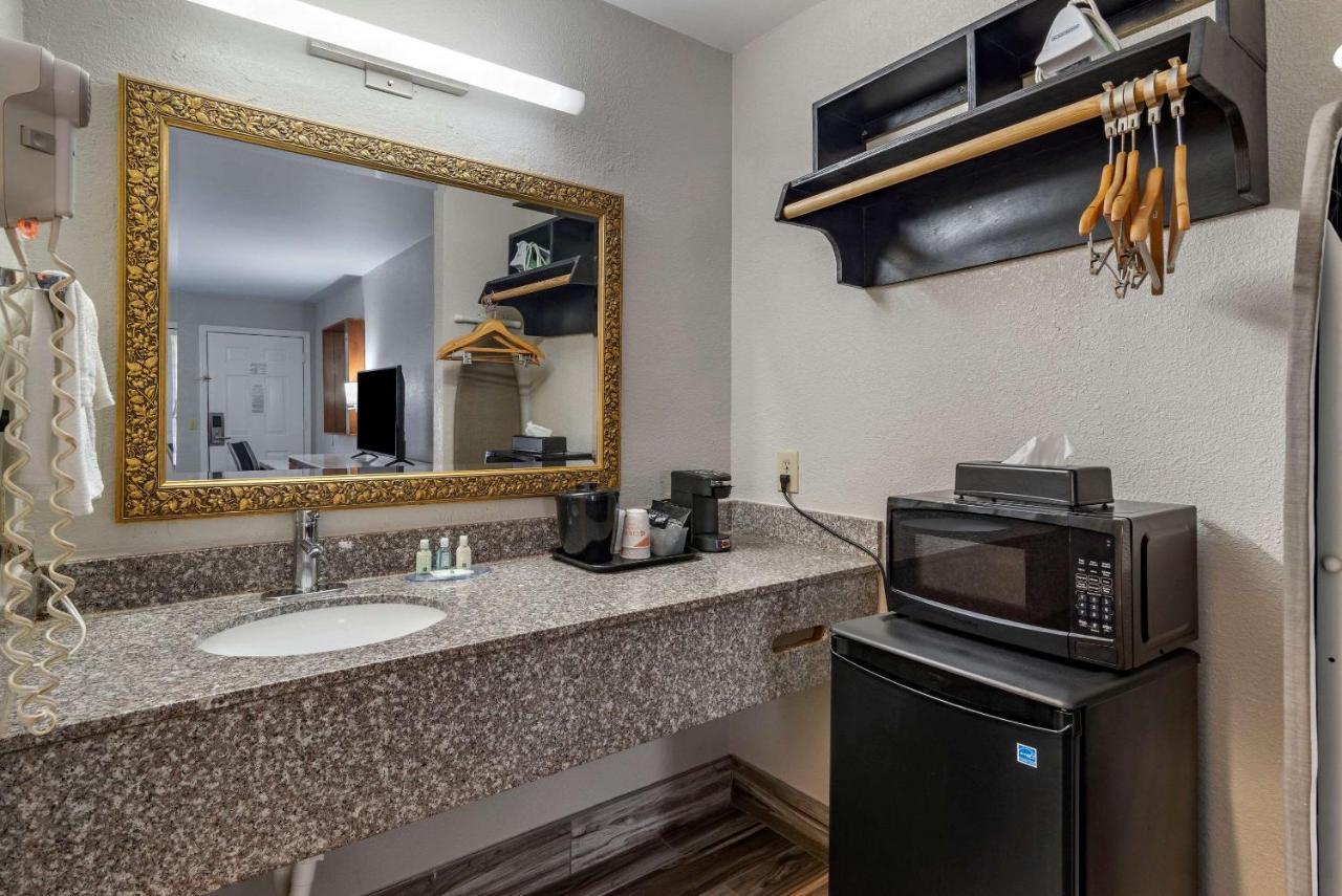Quality Inn Ковингтон Экстерьер фото
